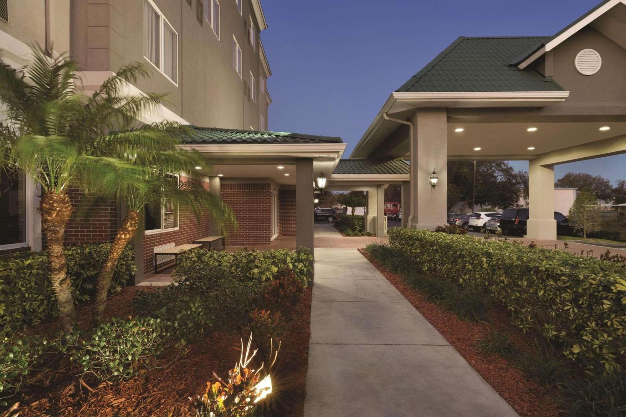 Country Inn & Suites By Radisson, St Petersburg - Clearwater, Fl Pinellas Park Exterior foto